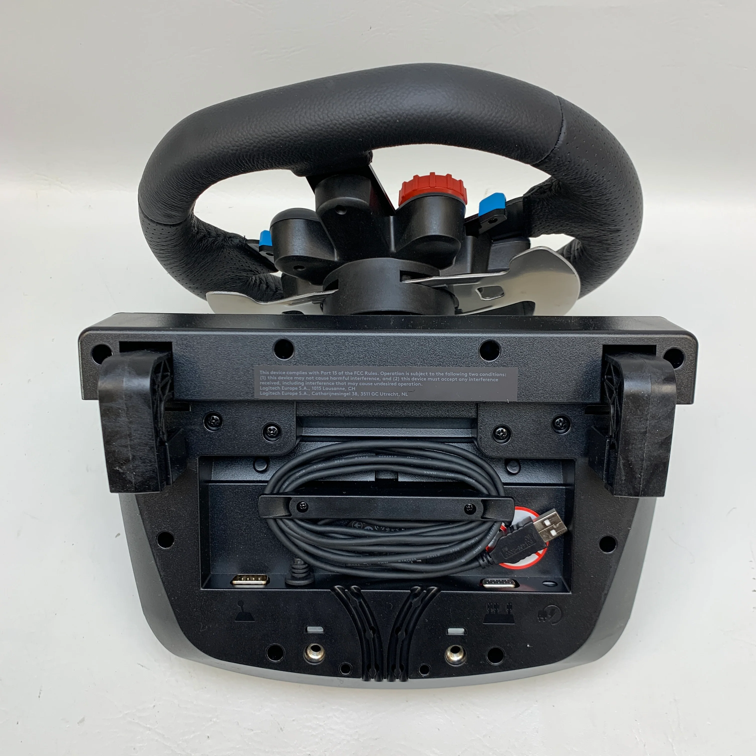 Logitech G29 Wheel Black W-U0002 with Pedals and Shifter - Image 7