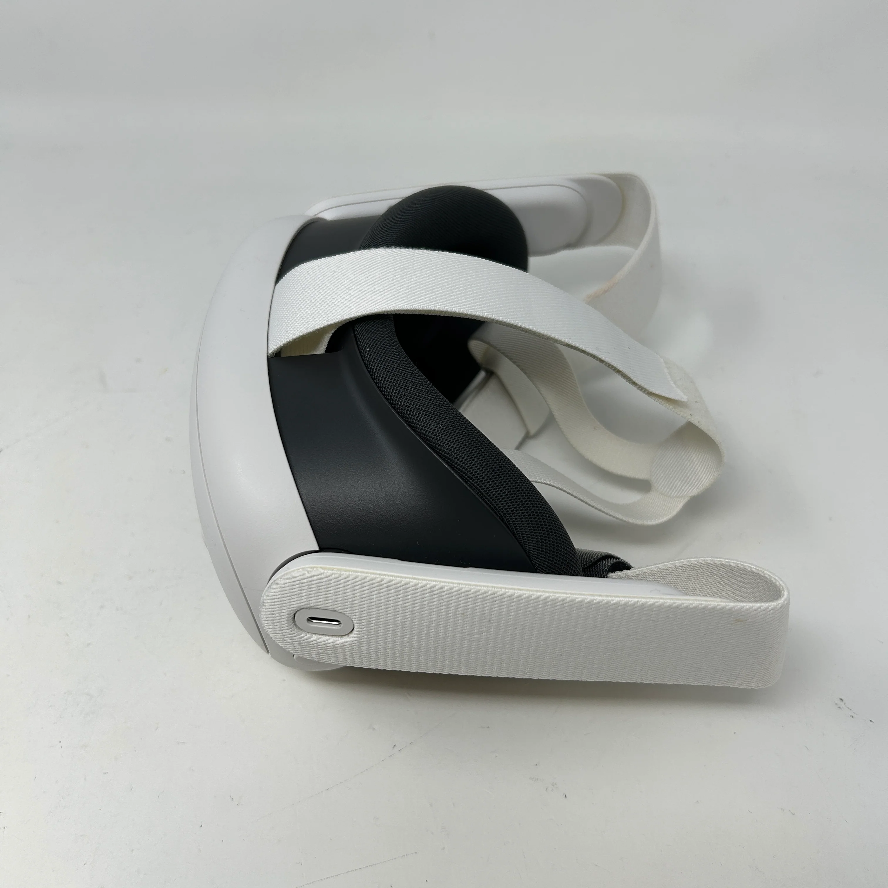 Meta Quest 3 512GB Standalone All-in-One VR Headset S3A - Image 4