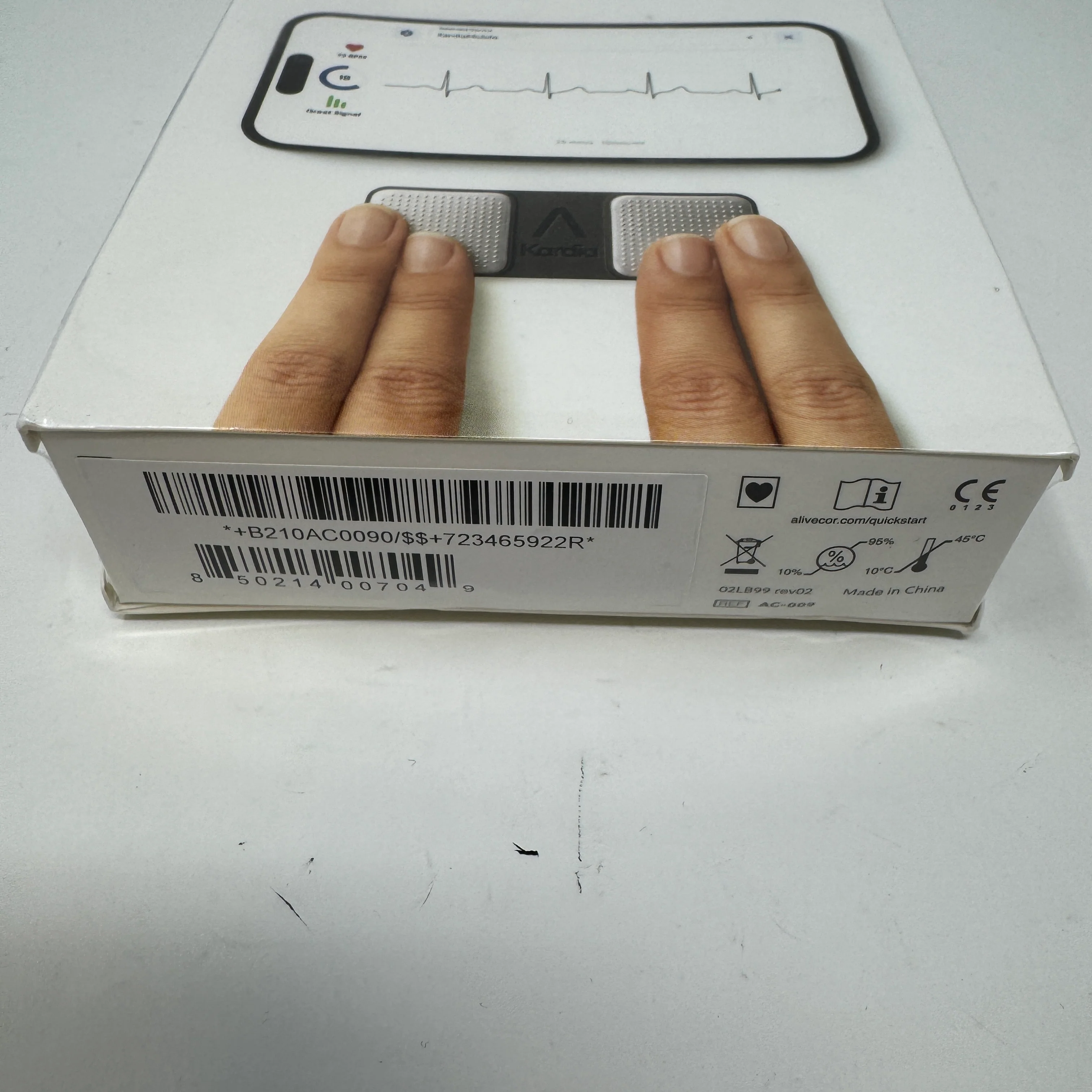 New Alivecor KardiaMobile Single Lead ECG Heart Monitor - Image 6