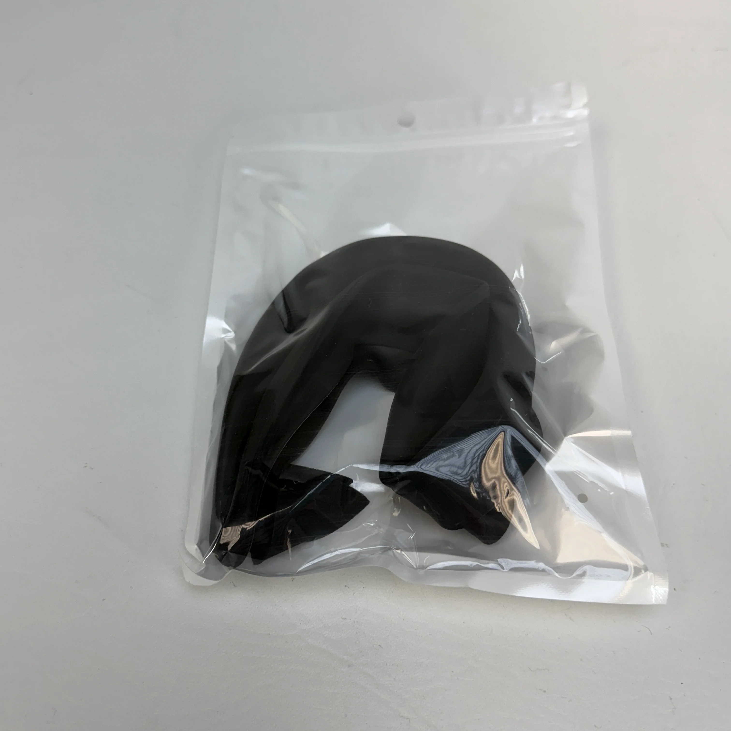 Silicone Face Cover for a Quest 2 VR - Black (Single Pack) - Image 3