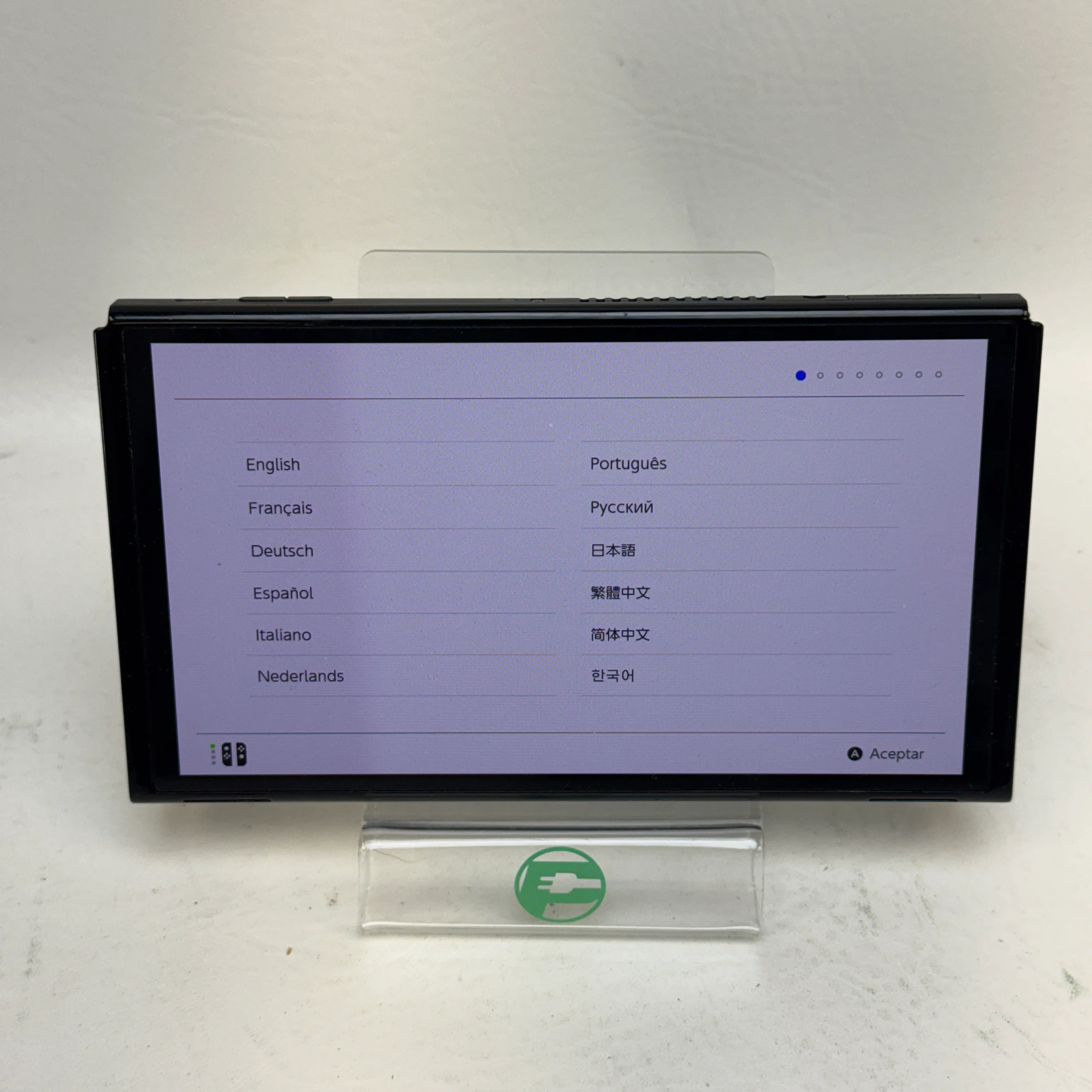 Nintendo Switch OLED Video Game Console HEG-001 White - Image 3