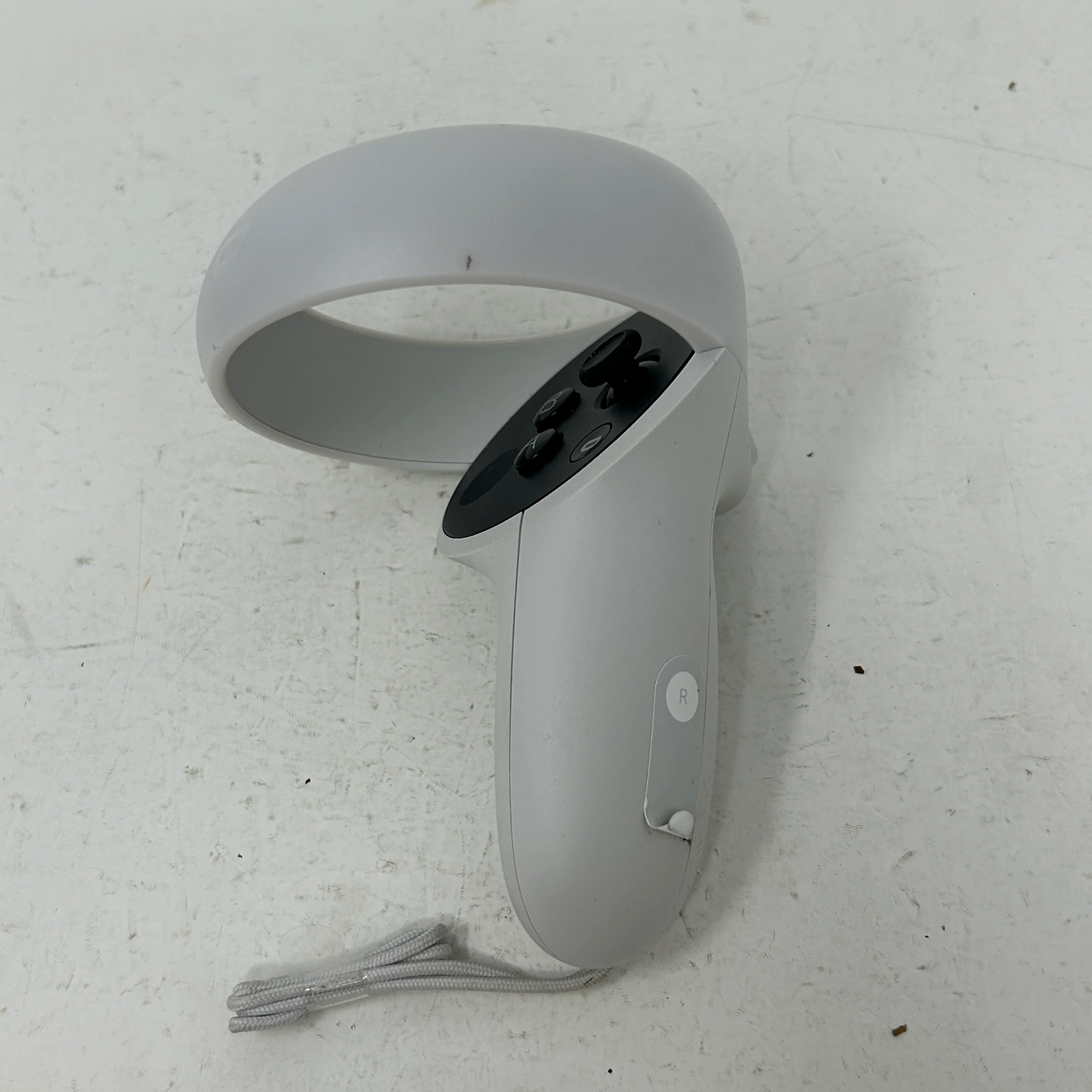 Oculus Quest 2 64GB Standalone All-in-One VR Headset KW49CM - Image 14