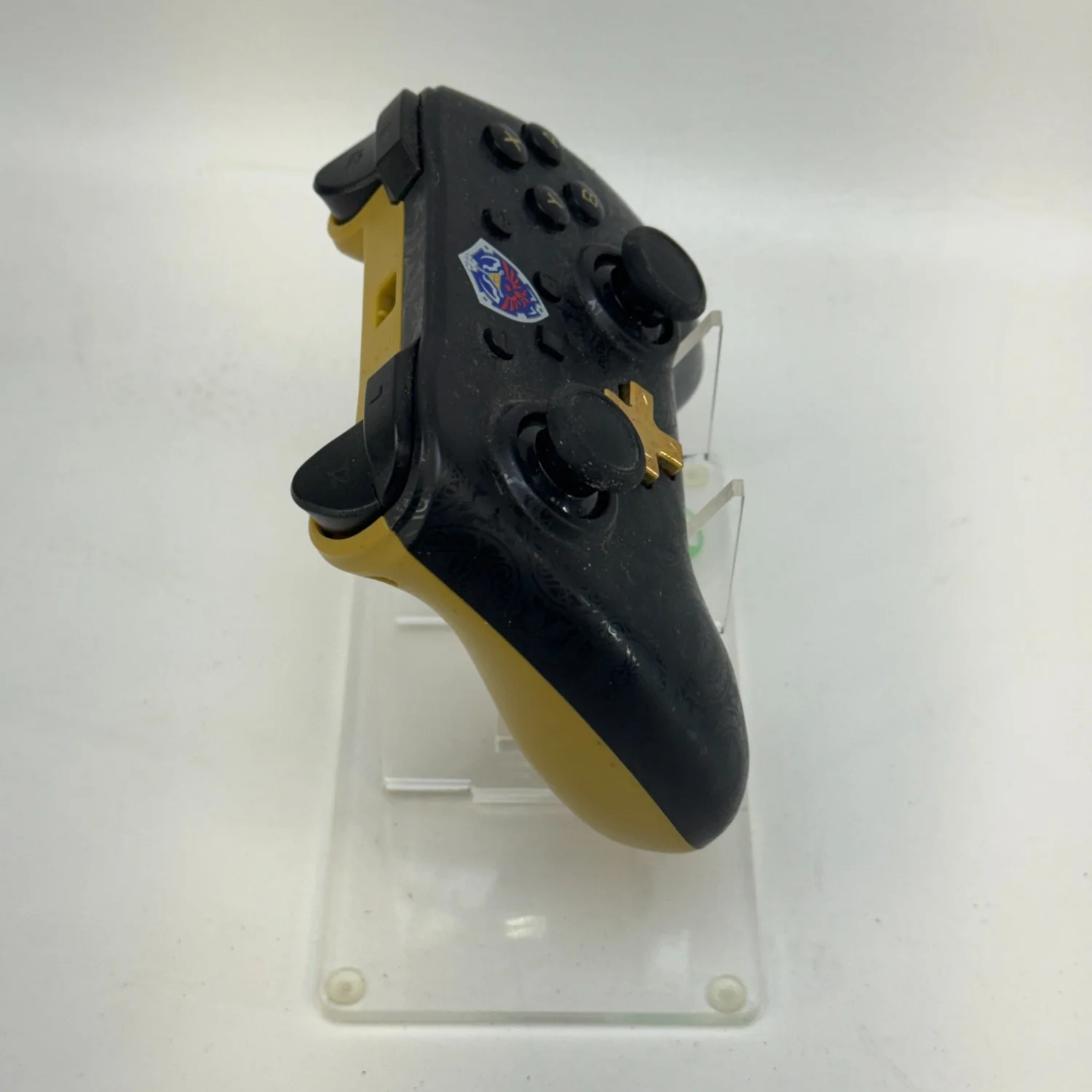 PowerA 1508176-01 Black & Gold For Nintendo Switch - Image 4