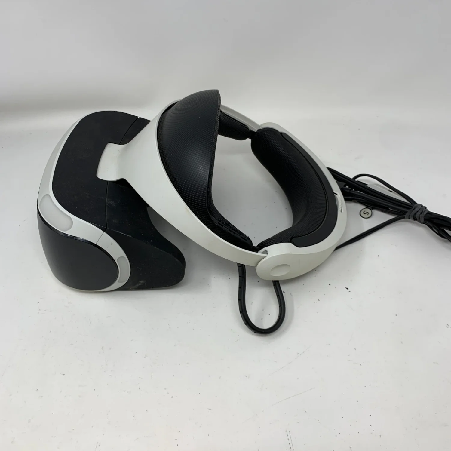 Sony PlayStation VR Virtual Reality Headset White CUH-ZVR1 - Image 4